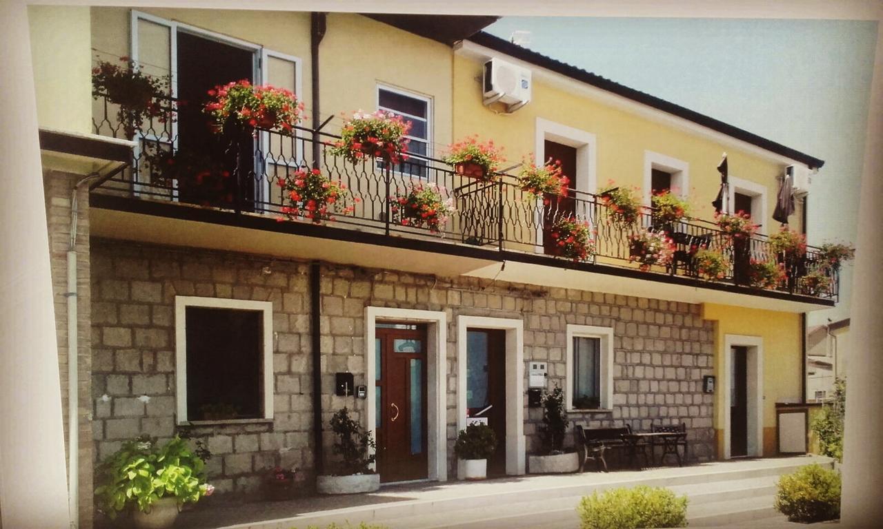 B&B Portacastello Castel Lagopesole Exterior photo